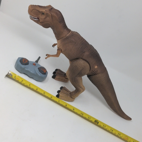Sharper Image Remote Control T-Rex - Picture 6 of 9